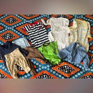 Newborn Baby Boy Asorted Gap & Carters Cotton Onesie & pants